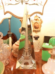  Tour Eiffel in cristallo molato XX secolo                    